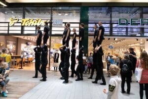 La Strada im MURPARK Compagnie XY